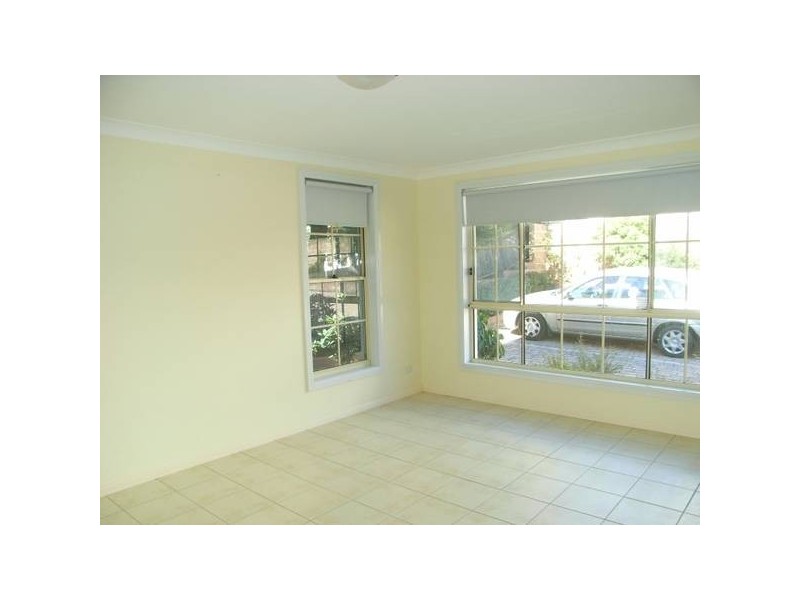 1/15 Wood Crescent, Huskisson NSW 2540