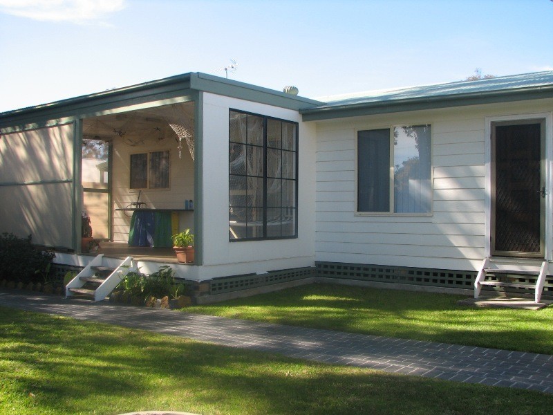 7 Cessna Avenue, Sanctuary Point NSW 2540