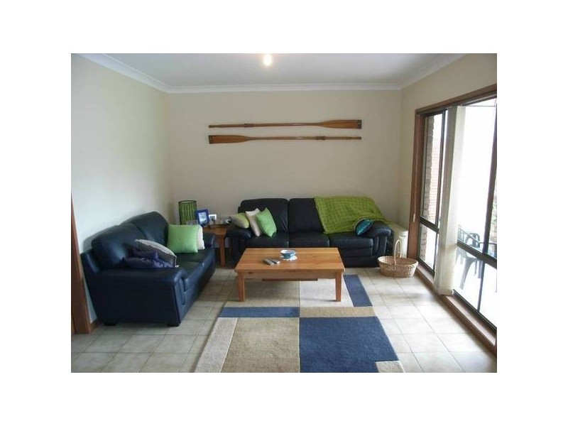 8 Duncan Street, Vincentia NSW 2540