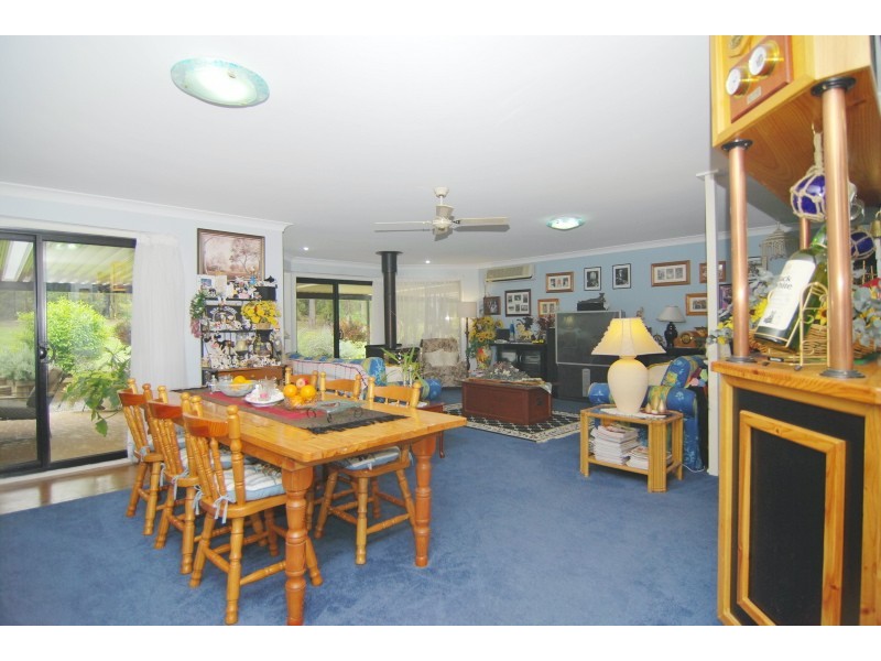 5 Fairfax Road, Woollamia NSW 2540