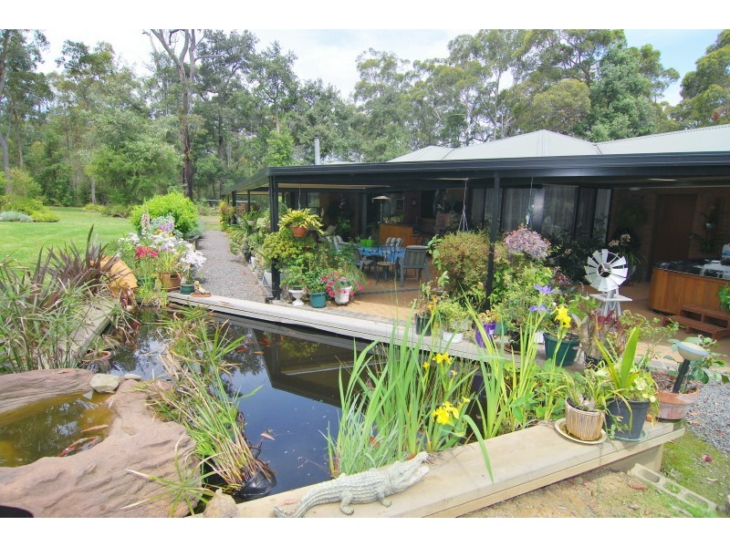 5 Fairfax Road, Woollamia NSW 2540