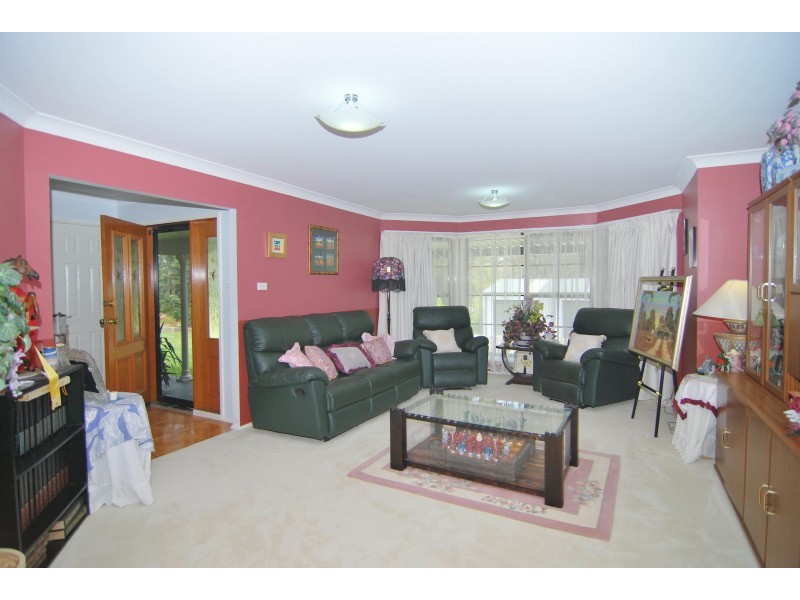 5 Fairfax Road, Woollamia NSW 2540