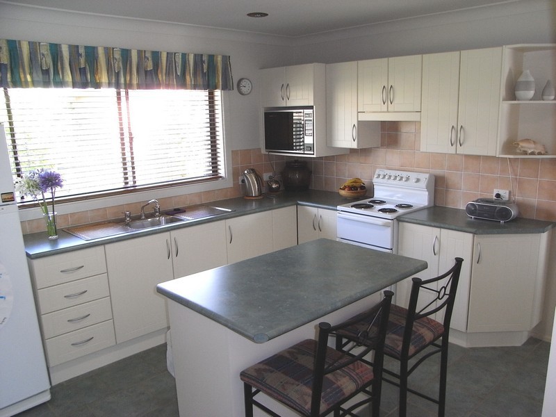 39 Illfracombe Avenue, Vincentia NSW 2540