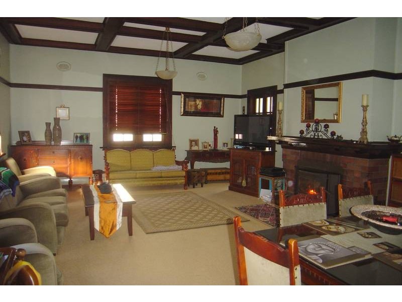 19 Queen Street, Gloucester NSW 2422