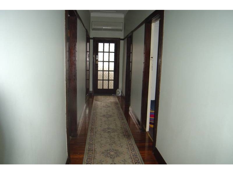 19 Queen Street, Gloucester NSW 2422