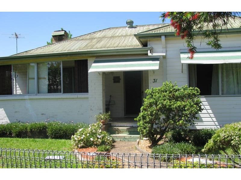 31 Cook Street, Gloucester NSW 2422
