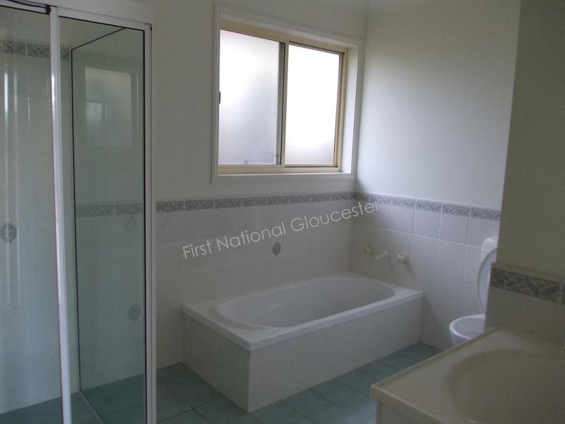 30 Carter Crescent, Gloucester NSW 2422