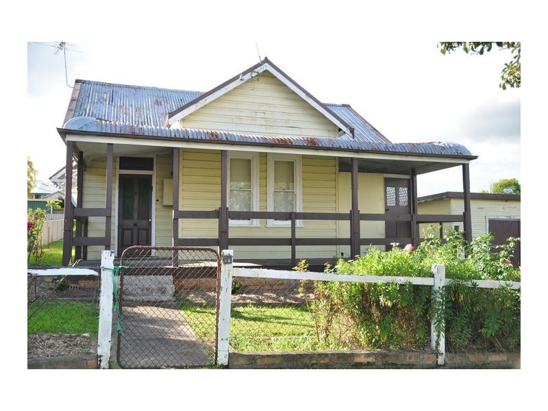 74 Denison Street, Gloucester NSW 2422