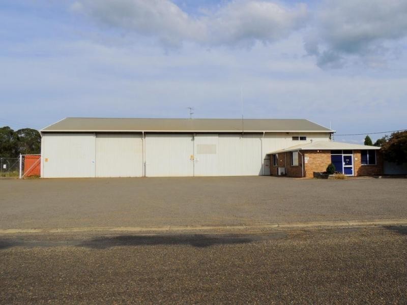 16-18 Lowe Street, Gloucester NSW 2422