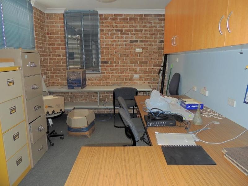 16-18 Lowe Street, Gloucester NSW 2422