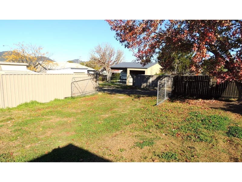 15 Gregson Street, Gloucester NSW 2422