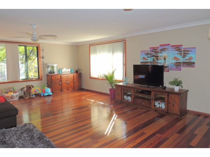 5 Clarke Close, Gloucester NSW 2422