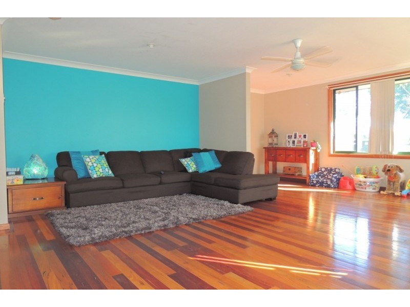 5 Clarke Close, Gloucester NSW 2422