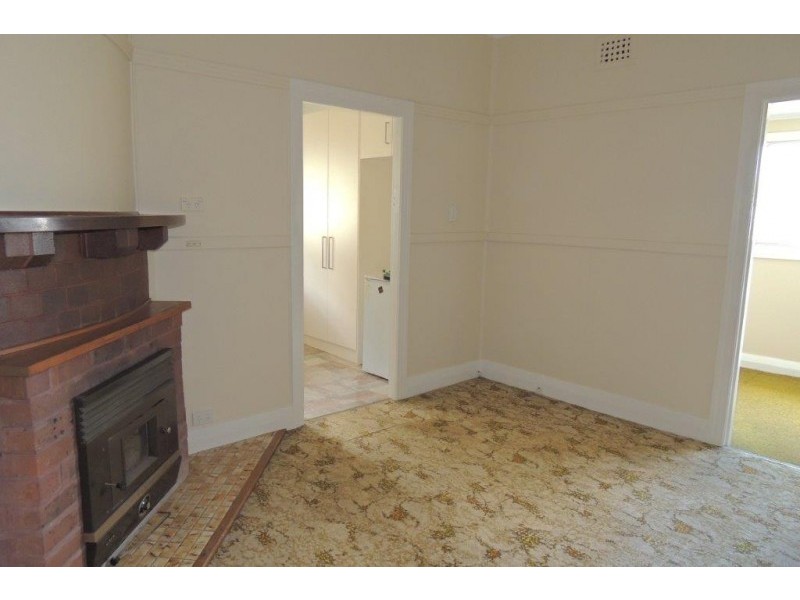 27 Elliot Street, Gloucester NSW 2422