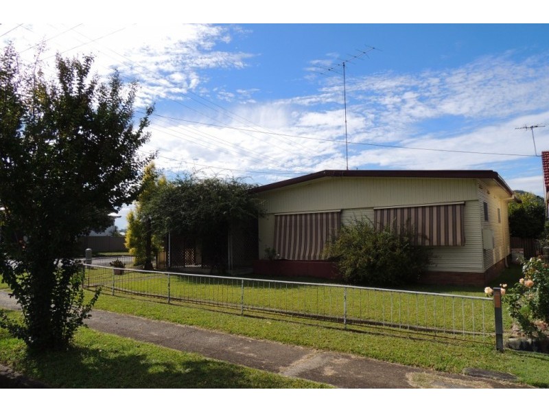 100 Ravenshaw St, Gloucester NSW 2422