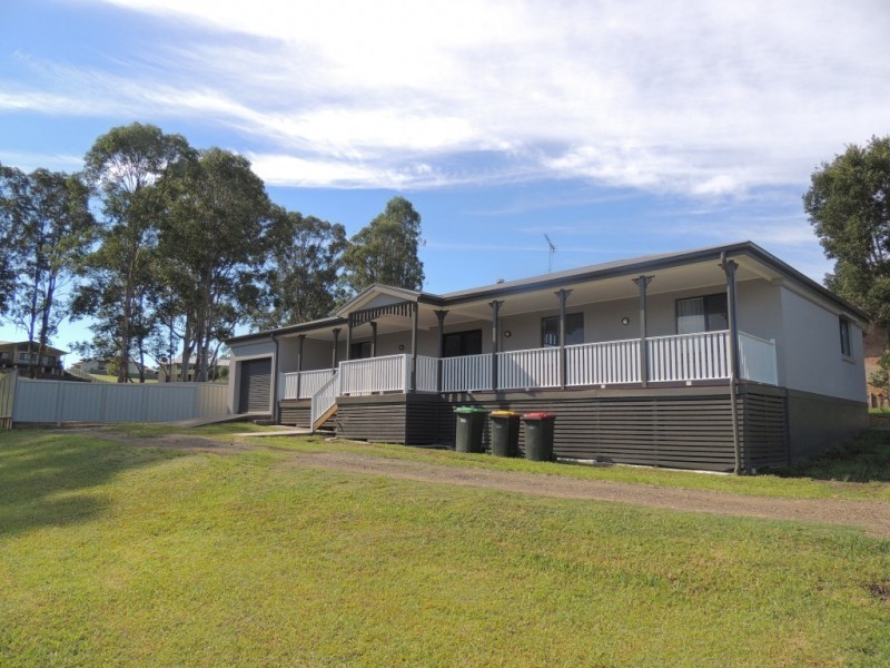 24 Carter Cres, Gloucester NSW 2422