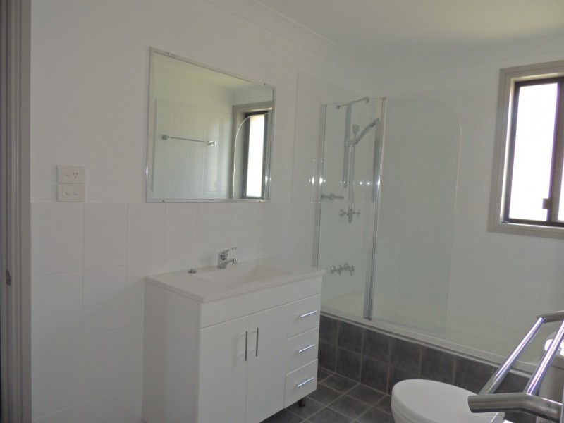 24 Carter Cres, Gloucester NSW 2422