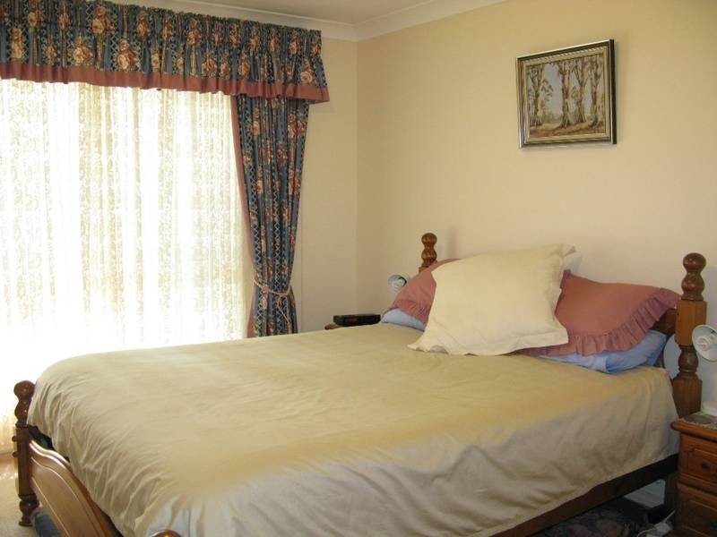 25 Casuarina Drive, Orange NSW 2800