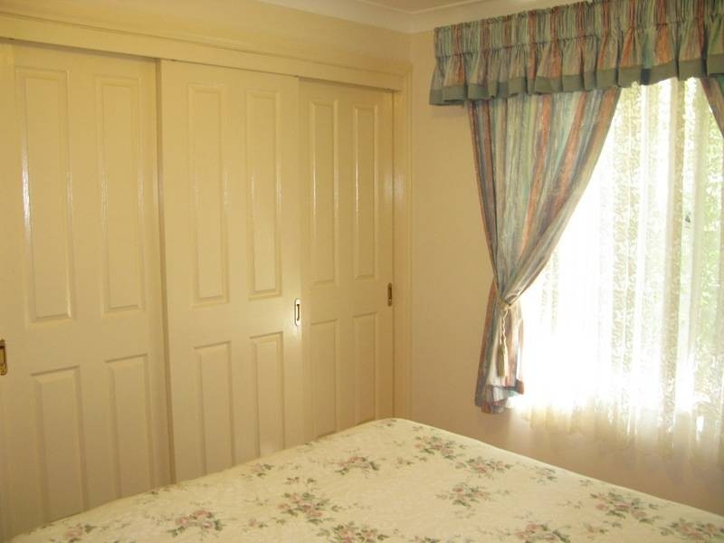 25 Casuarina Drive, Orange NSW 2800