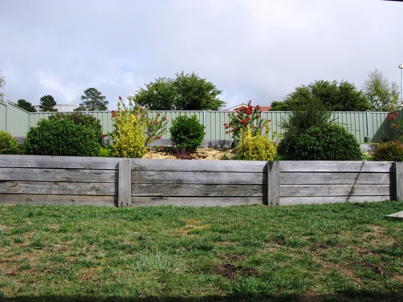 10 Amana Circuit, Orange NSW 2800