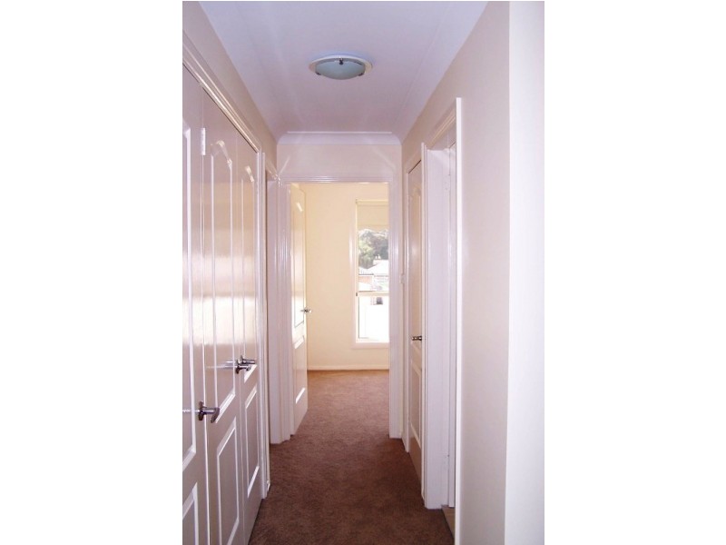 1 & 5 Faye Crescent, Orange NSW 2800