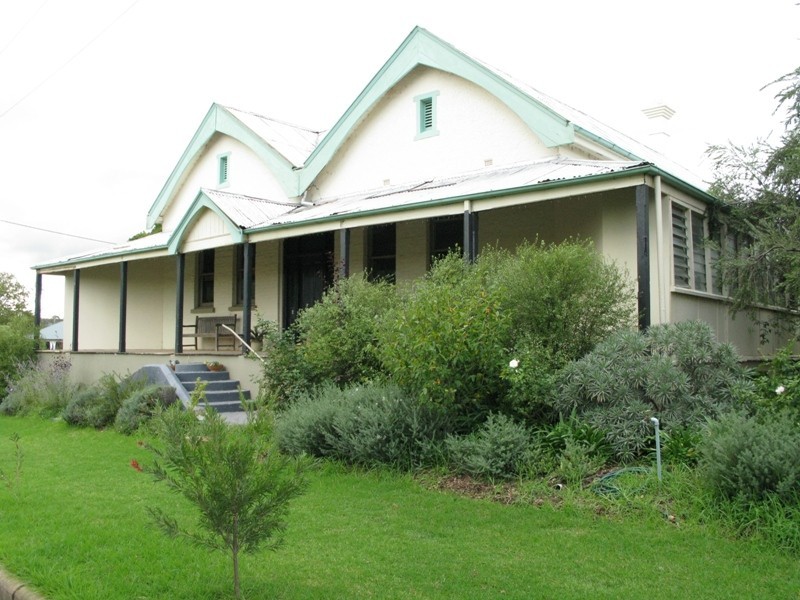 2 Short Street, Orange NSW 2800