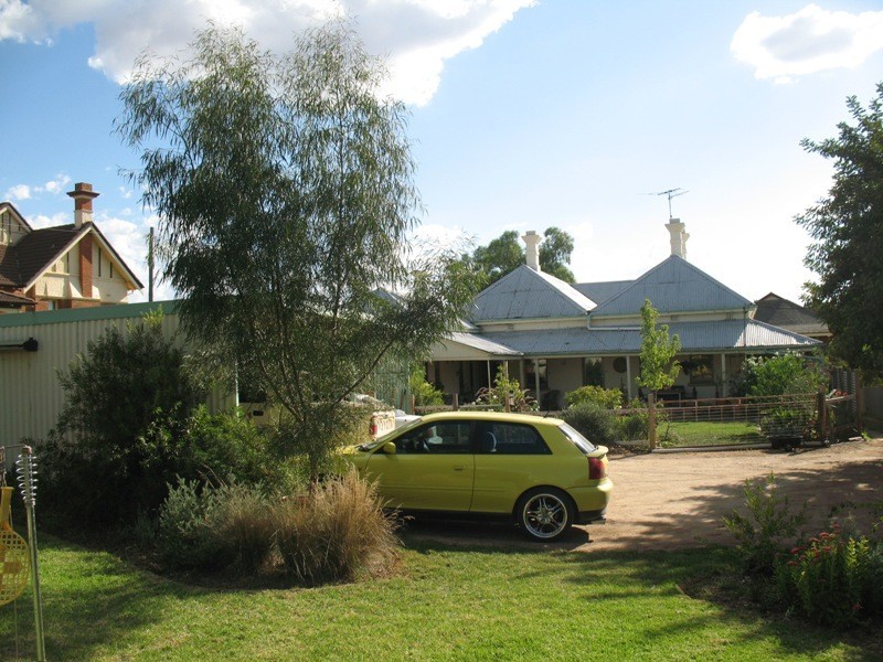 2 Short Street, Orange NSW 2800