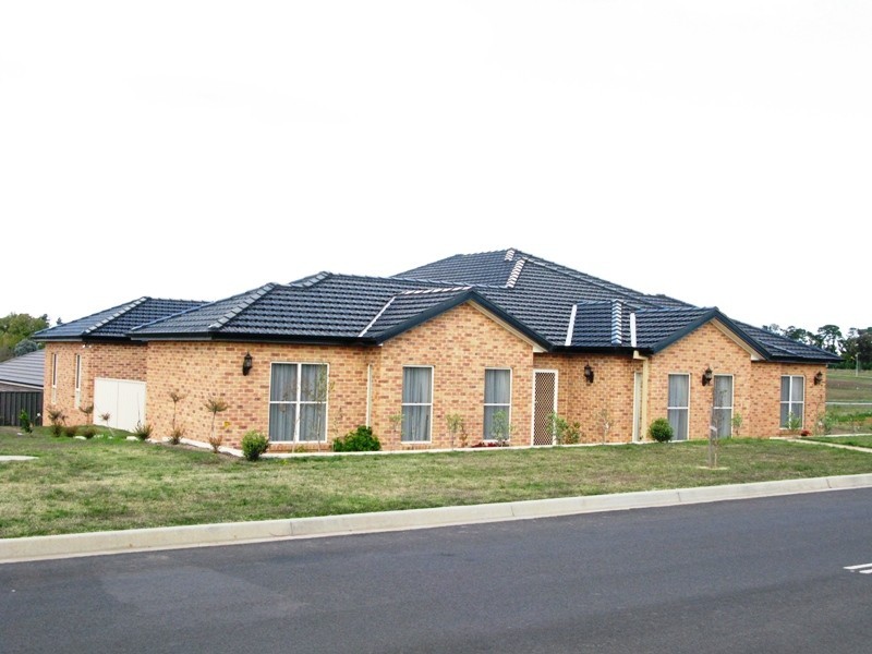 28 Isaac Drive, Orange NSW 2800