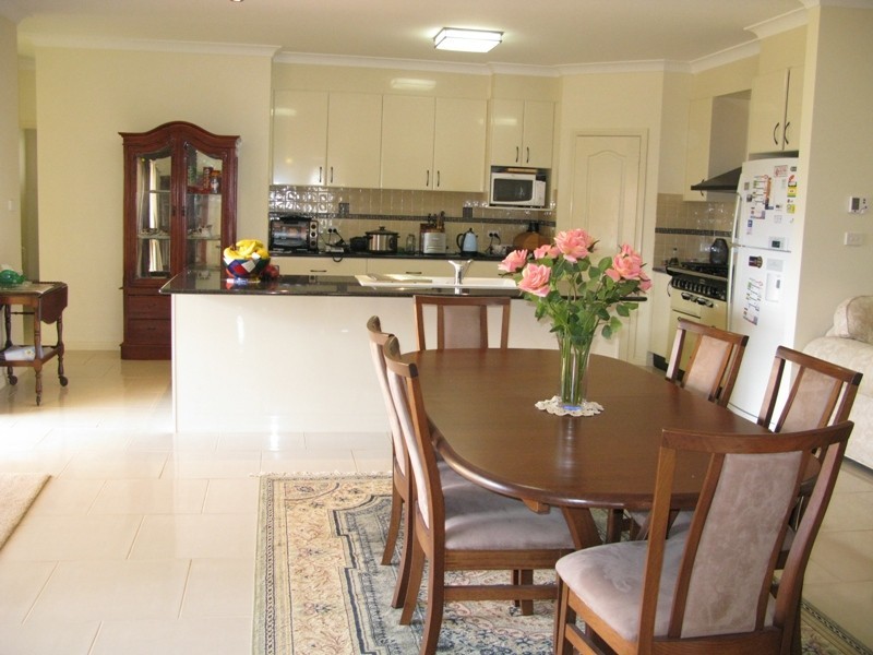 28 Isaac Drive, Orange NSW 2800