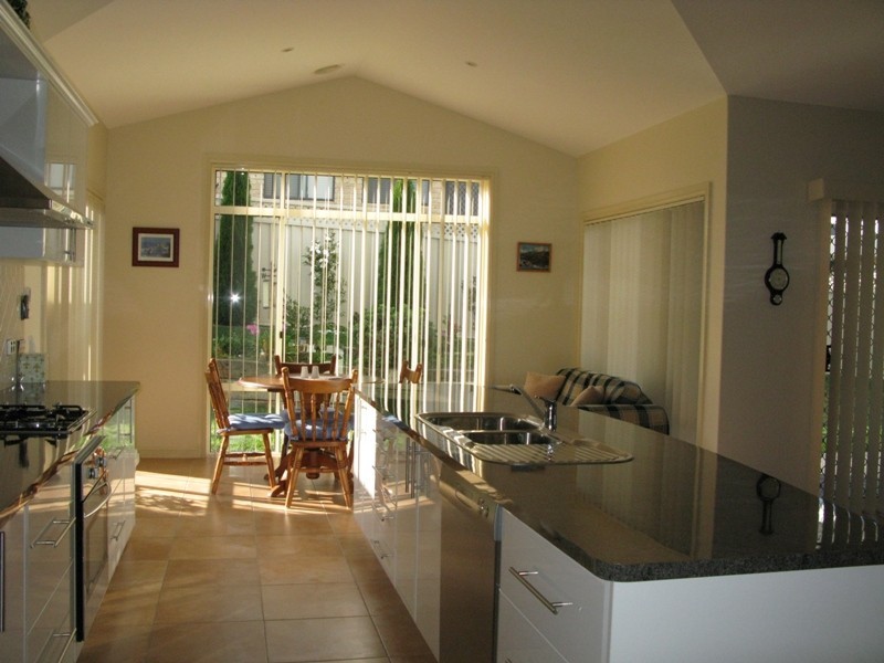 3 Avonlea Place, Orange NSW 2800