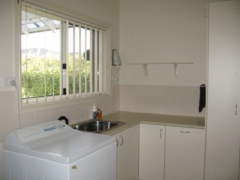 3 Avonlea Place, Orange NSW 2800