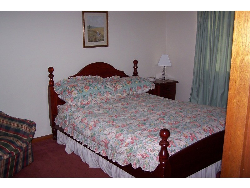 17 Linden Avenue, Orange NSW 2800