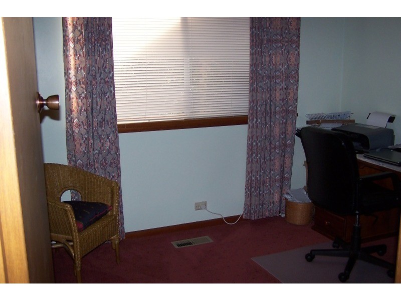 17 Linden Avenue, Orange NSW 2800