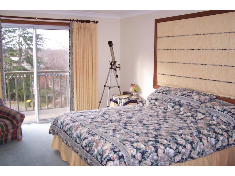 17 Linden Avenue, Orange NSW 2800