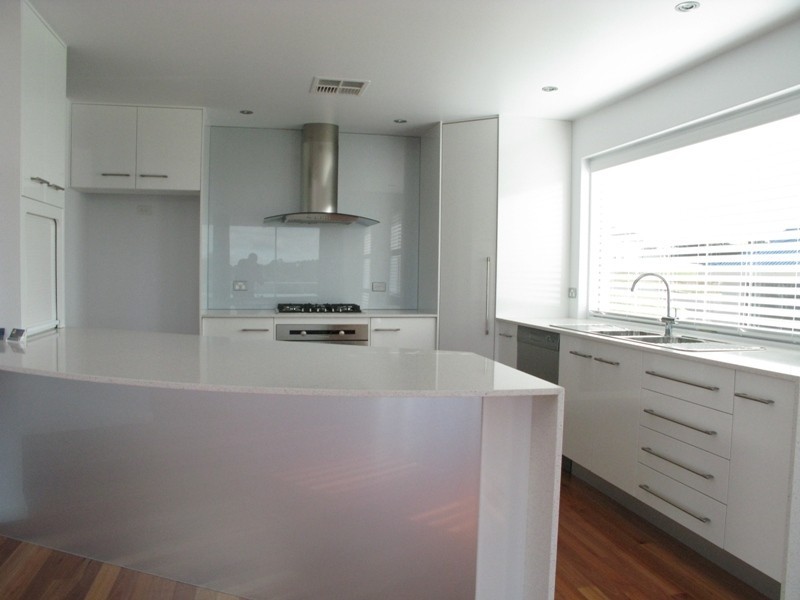 2 Collins Way, Orange NSW 2800