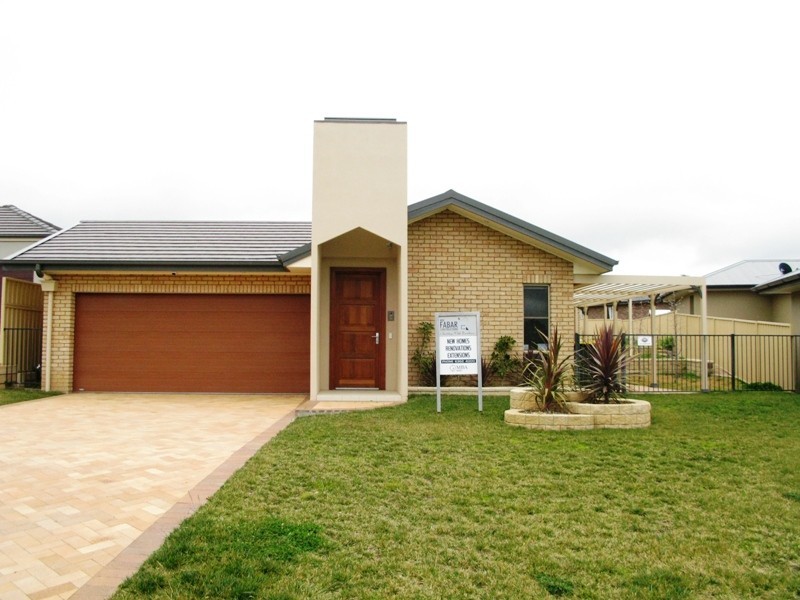 7 Diamond Drive, Orange NSW 2800