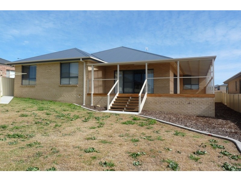 54 William Maker Drive, Orange NSW 2800