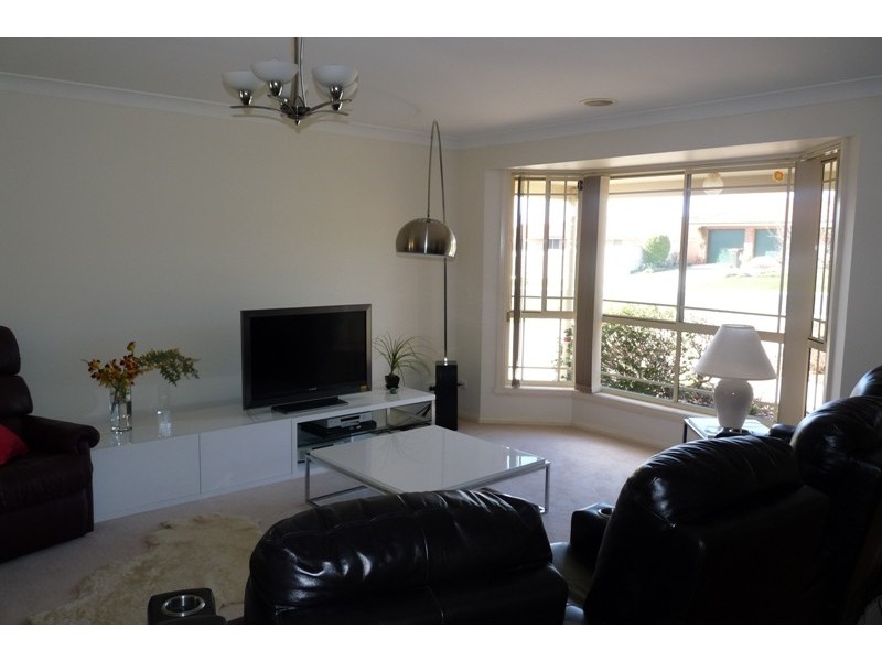 14 Cianfrano Place, Orange NSW 2800