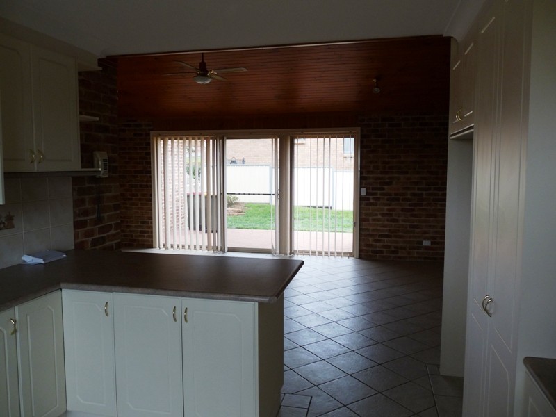 5 Daley Place, Orange NSW 2800
