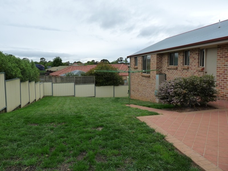5 Daley Place, Orange NSW 2800