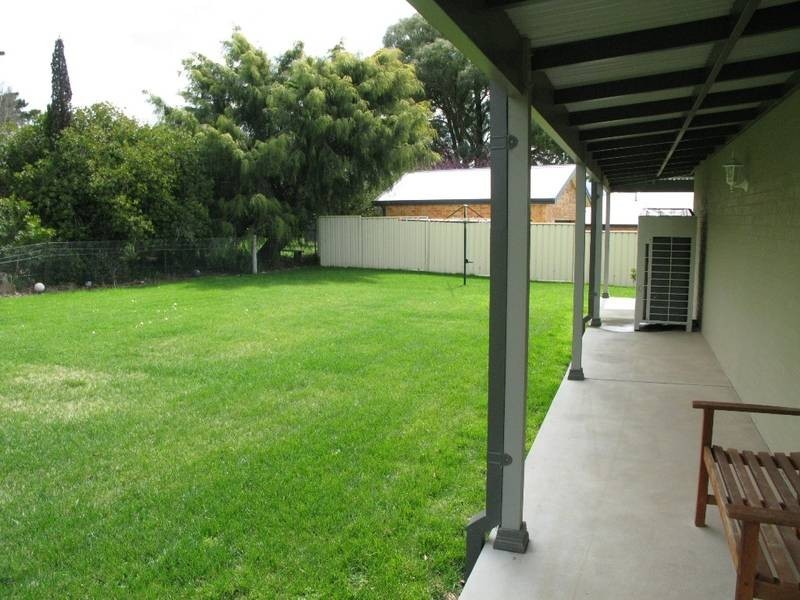 412 The Escort Way, Orange NSW 2800