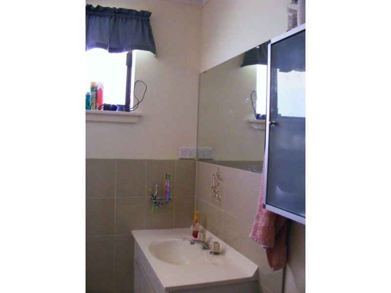 8 Settlers Close, Orange NSW 2800