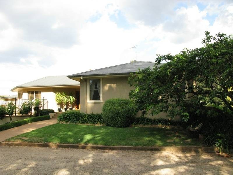 386 Cargo Road, Orange NSW 2800