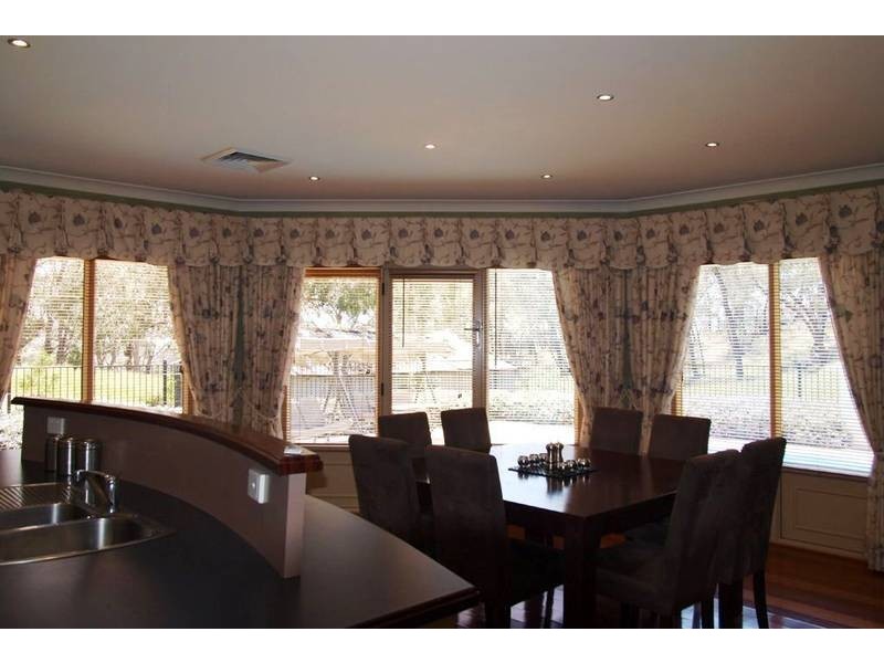 386 Cargo Road, Orange NSW 2800