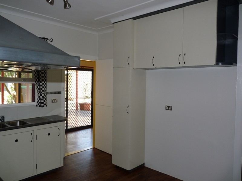 437 Summer Street East, Orange NSW 2800