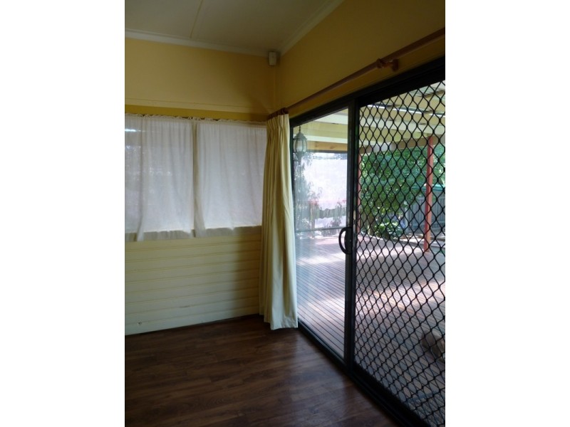 437 Summer Street East, Orange NSW 2800