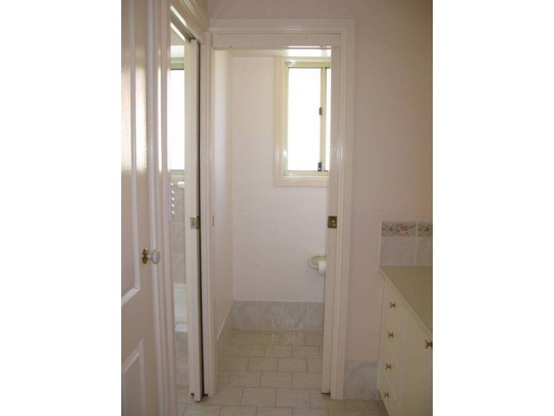 68 Northstoke Way, Orange NSW 2800