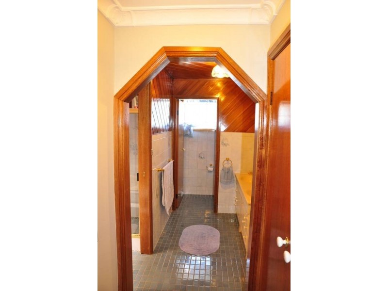 7 Sieben Drive, Orange NSW 2800