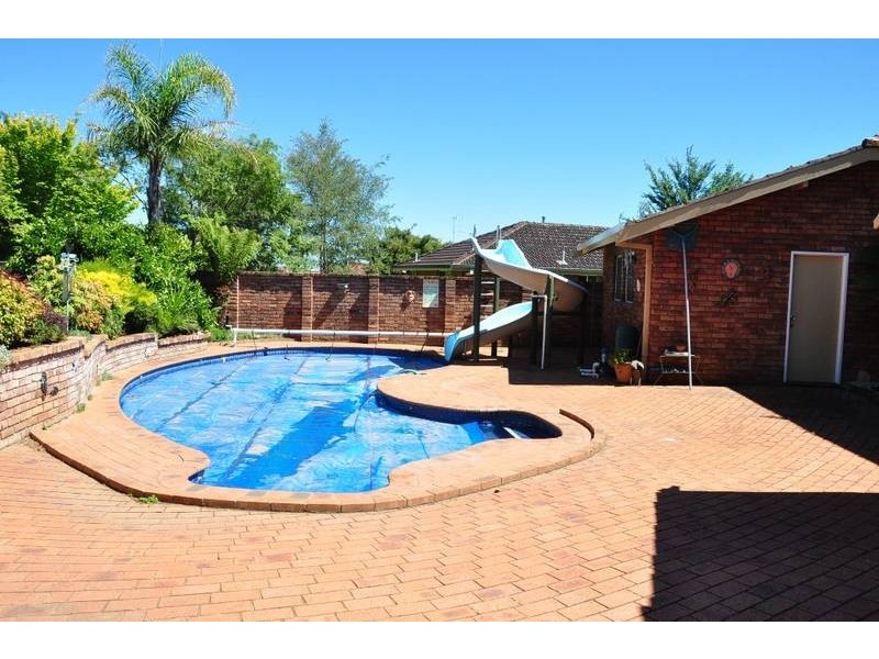 7 Sieben Drive, Orange NSW 2800