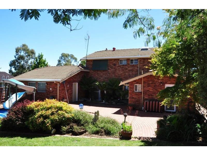7 Sieben Drive, Orange NSW 2800